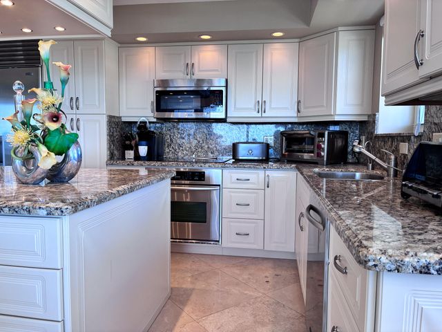 2000 S Ocean Drive 810, Fort Lauderdale, FL 33316