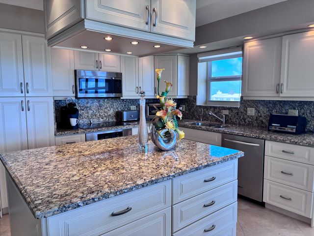 2000 S Ocean Drive 810, Fort Lauderdale, FL 33316