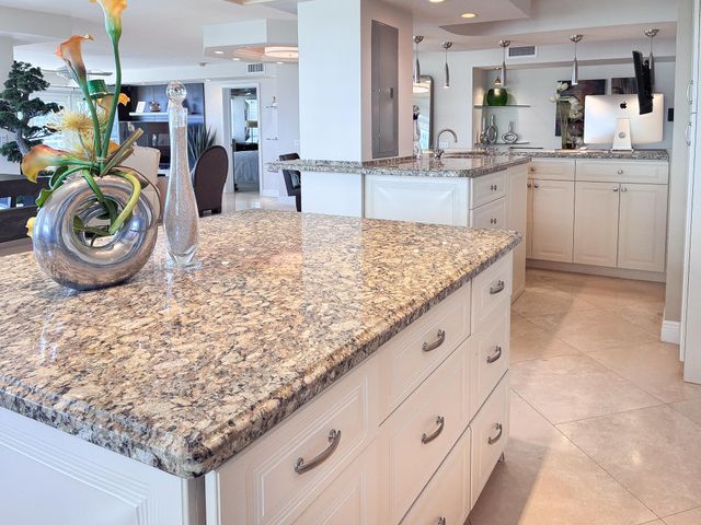 2000 S Ocean Drive 810, Fort Lauderdale, FL 33316