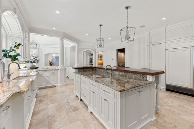 448 & 454 Concord Road, Weston, MA 02493