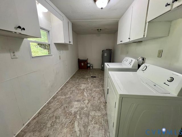 8739 River Rd, Lancaster, VA 22503