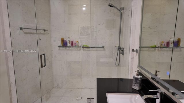 18555 Collins Avenue 905, Sunny Isles Beach, FL 33160