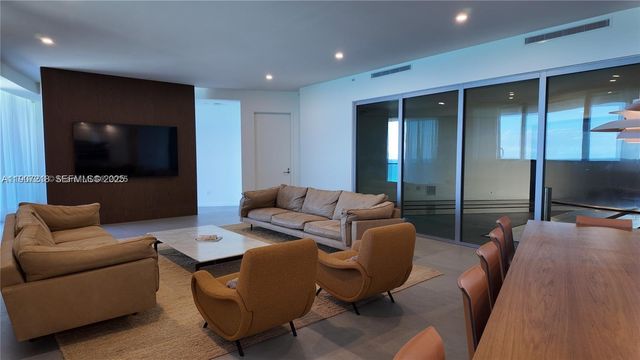 18555 Collins Avenue 905, Sunny Isles Beach, FL 33160