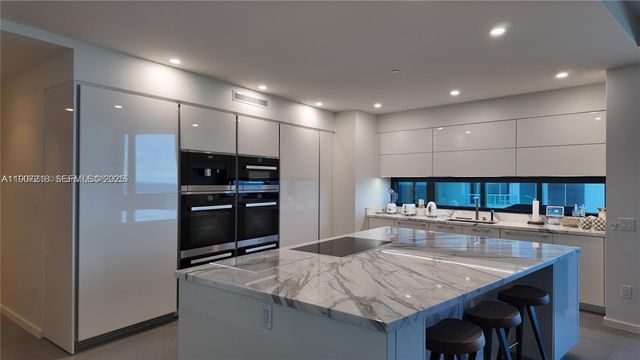 18555 Collins Avenue 905, Sunny Isles Beach, FL 33160