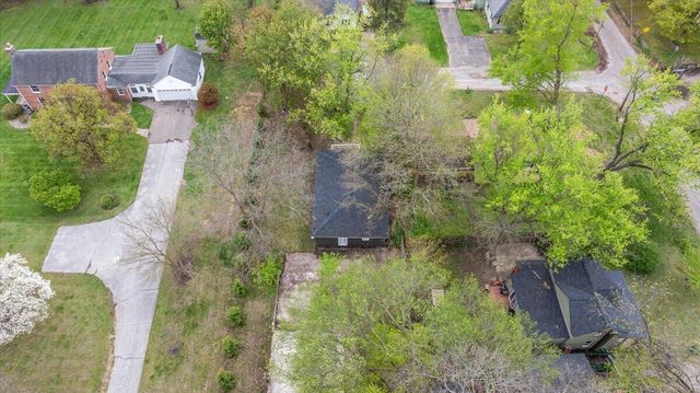 47 Wayne Street, Allegan, MI 49010