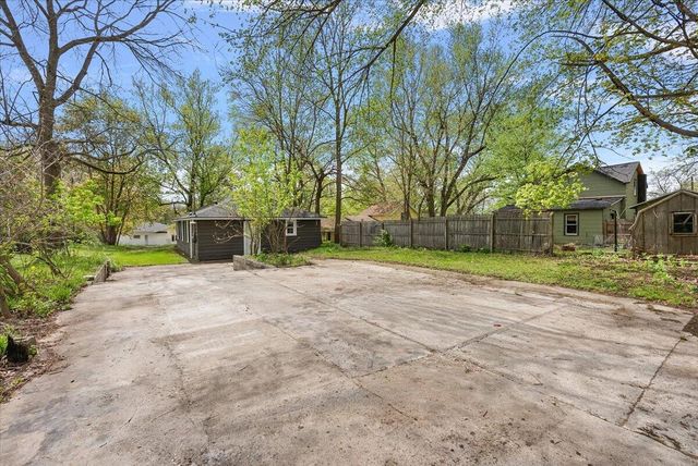 47 Wayne Street, Allegan, MI 49010