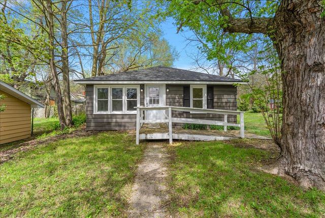 47 Wayne Street, Allegan, MI 49010