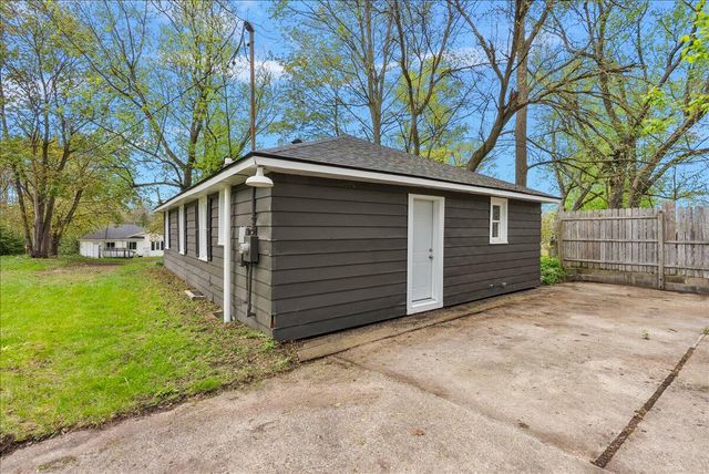 47 Wayne Street, Allegan, MI 49010