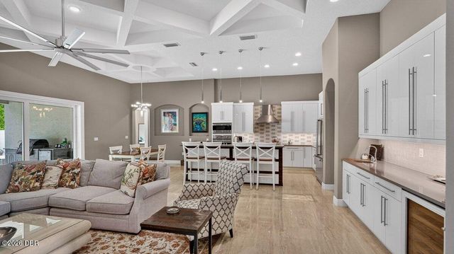 276 Centennial Park Drive, Daytona Beach, FL 32124