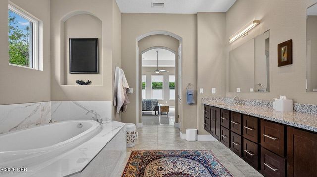 276 Centennial Park Drive, Daytona Beach, FL 32124