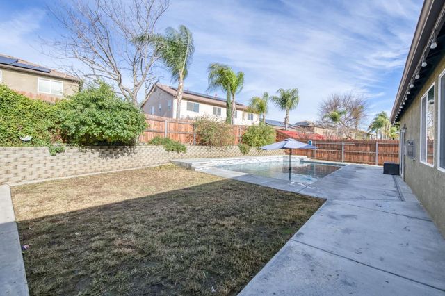 3129 3129 Ashcroft Avenue, Clovis, CA 93619