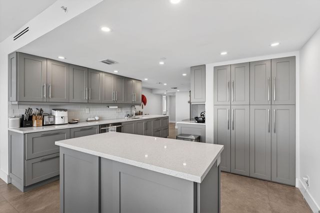 4301 N Ocean Boulevard 1206, Boca Raton, FL 33431