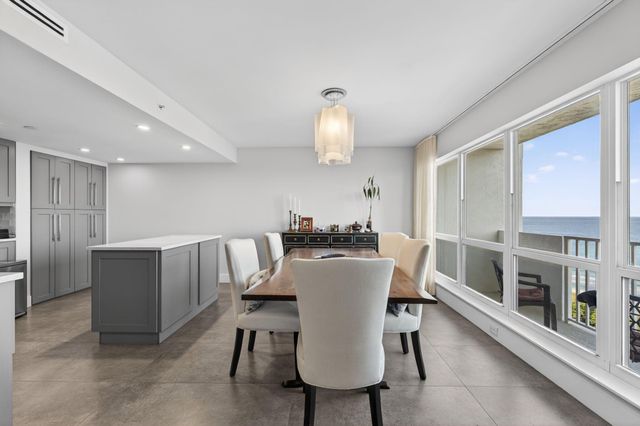 4301 N Ocean Boulevard 1206, Boca Raton, FL 33431