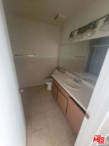 15050 Sherman Way 139, Van Nuys (los Angeles), CA 91405