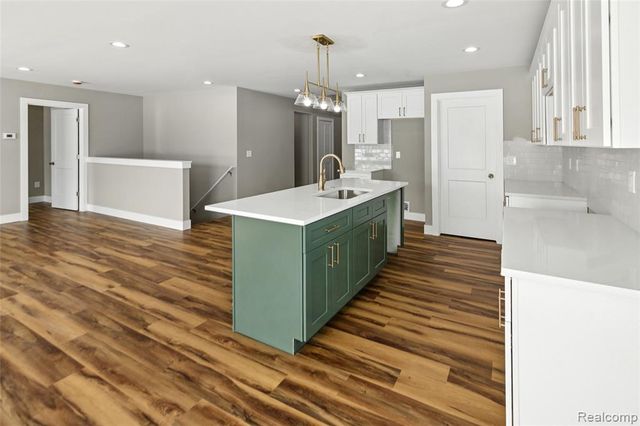 10190 Hunt Drive, Davison, MI 48423