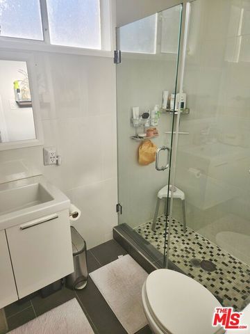 138 San Vicente Boulevard 138 A, Santa Monica, CA 90402