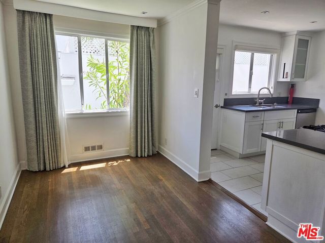 138 San Vicente Boulevard 138 A, Santa Monica, CA 90402