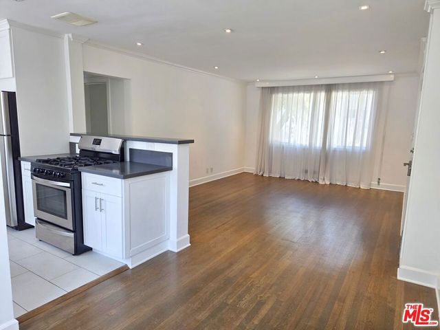 138 San Vicente Boulevard 138 A, Santa Monica, CA 90402