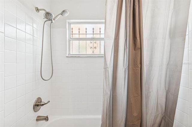 2101 W CHERRY STREET, Tampa, FL 33607