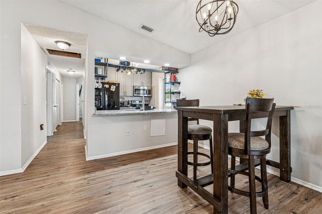 2101 W CHERRY STREET, Tampa, FL 33607