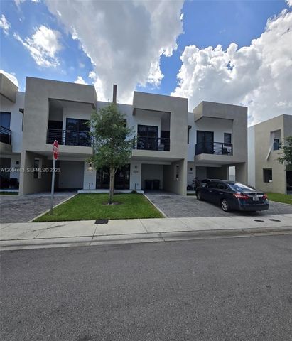 5503 W Oak Way 5503, Dania Beach, FL 33314