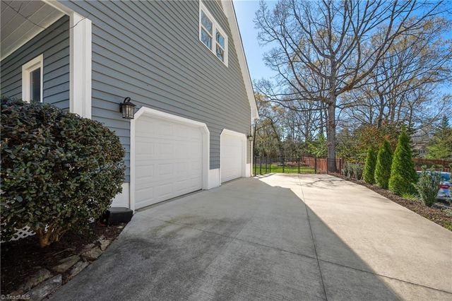 3710 Waldenbrook Road, Greensboro, NC 27407