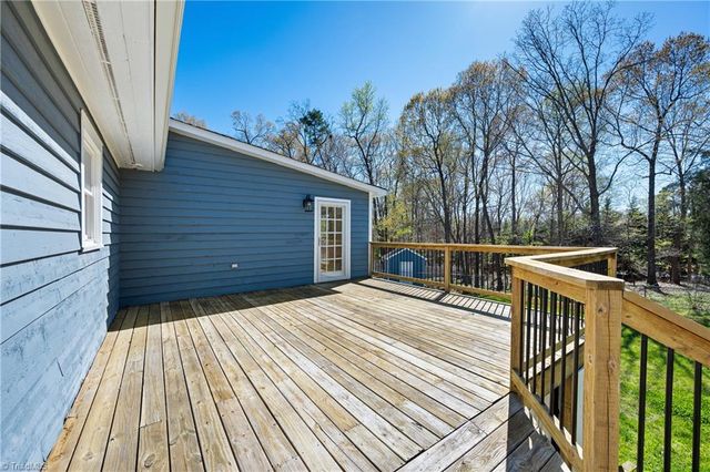 3710 Waldenbrook Road, Greensboro, NC 27407