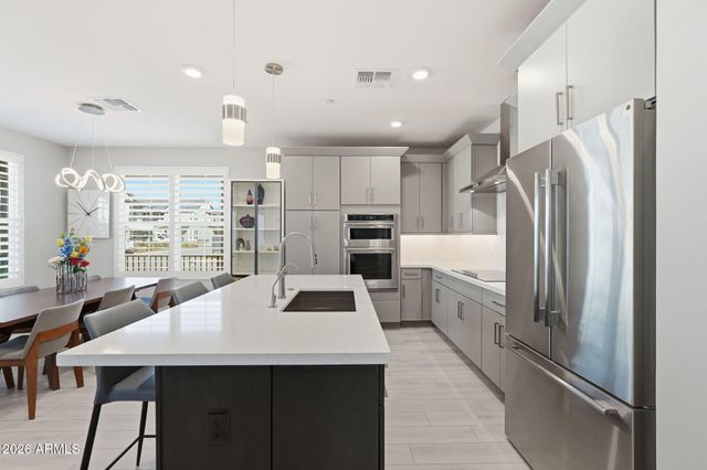 11300 N CASA DEGA Drive 1093, Surprise, AZ 85388