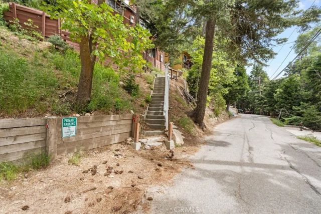 782 Virginia Court, Lake Arrowhead, CA 92352