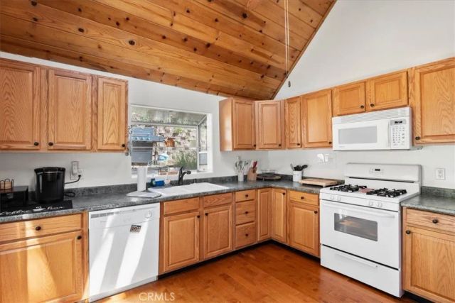 782 Virginia Court, Lake Arrowhead, CA 92352