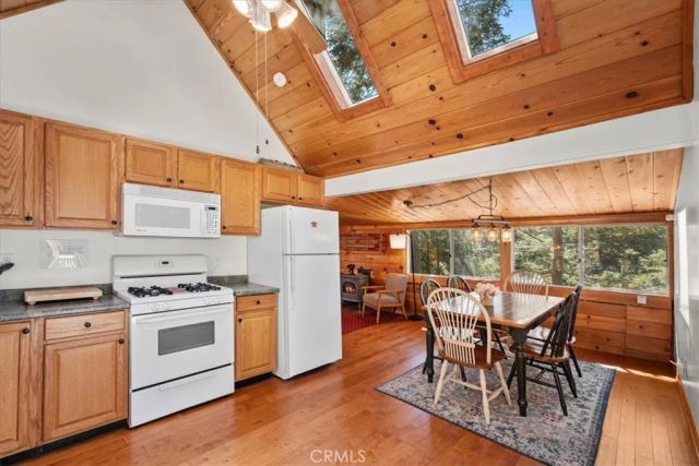 782 Virginia Court, Lake Arrowhead, CA 92352
