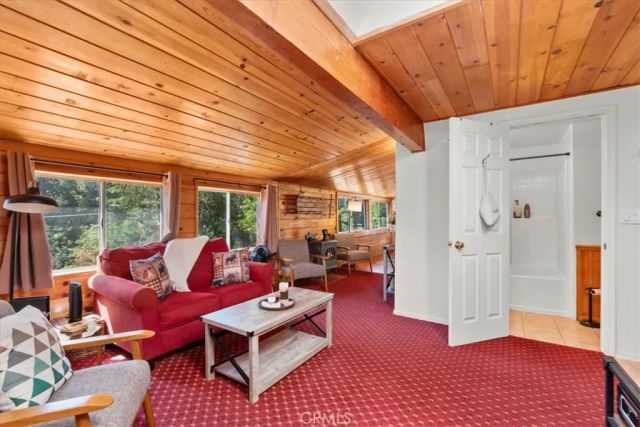 782 Virginia Court, Lake Arrowhead, CA 92352