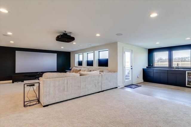 237 N Ciderbluff Ct., Wichita, KS 67052