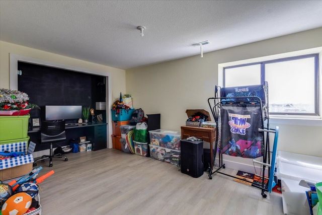 237 N Ciderbluff Ct., Wichita, KS 67052