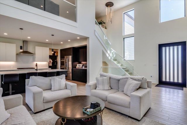 237 N Ciderbluff Ct., Wichita, KS 67052