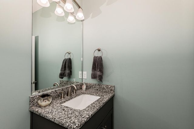 198 Lakeshore Circle, Georgetown, KY 40324