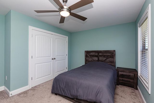 198 Lakeshore Circle, Georgetown, KY 40324