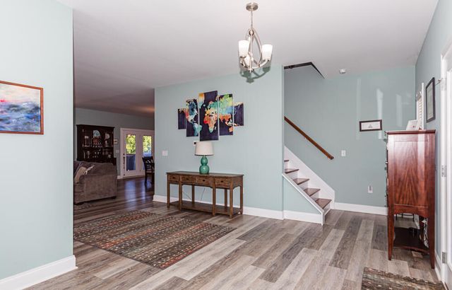 198 Lakeshore Circle, Georgetown, KY 40324