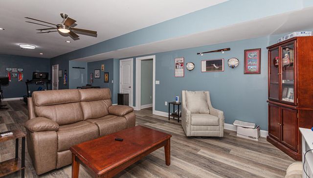 198 Lakeshore Circle, Georgetown, KY 40324