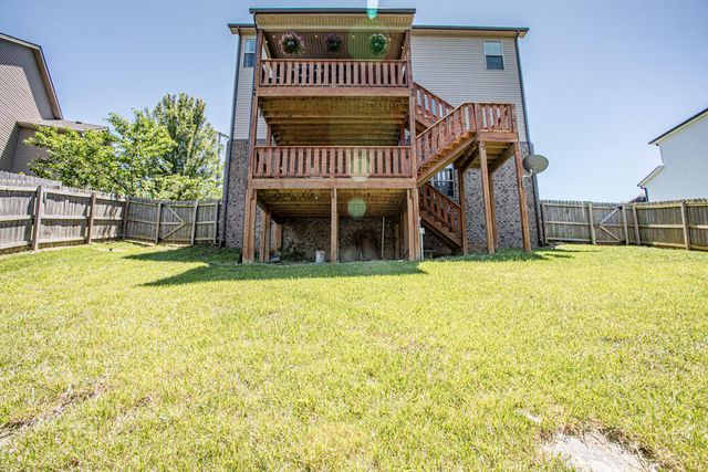198 Lakeshore Circle, Georgetown, KY 40324