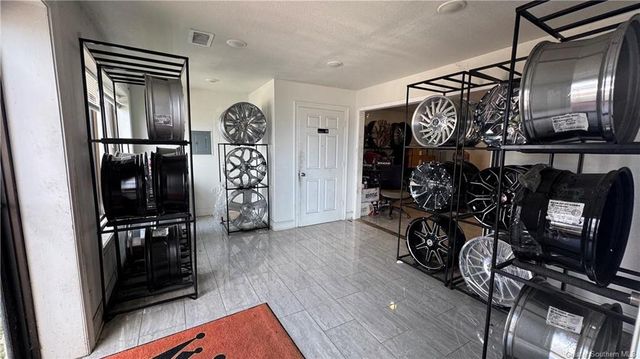 1201 Gerstner Memorial Highway, Lake Charles, LA 70601