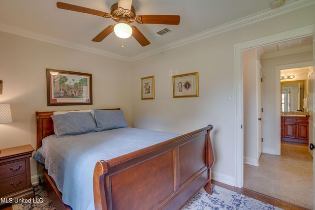 1017 Lincoln Drive, Bay Saint Louis, MS 39520