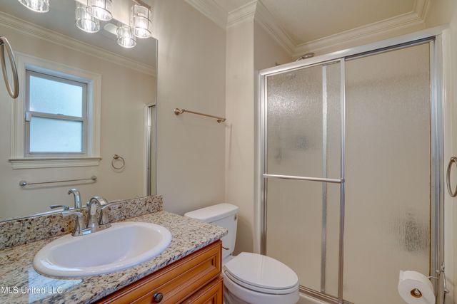 1017 Lincoln Drive, Bay Saint Louis, MS 39520