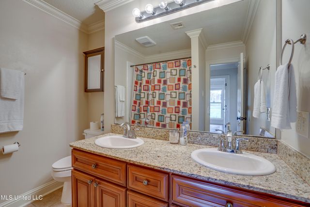 1017 Lincoln Drive, Bay Saint Louis, MS 39520