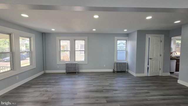 128 HUNTER AVE, Hamilton, NJ 08610