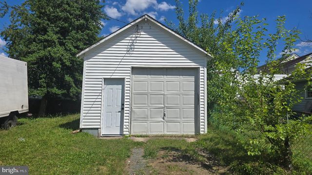 128 HUNTER AVE, Hamilton, NJ 08610