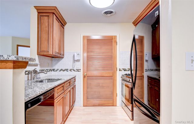 1906 Rosewood Court, Highland Mills, NY 10930