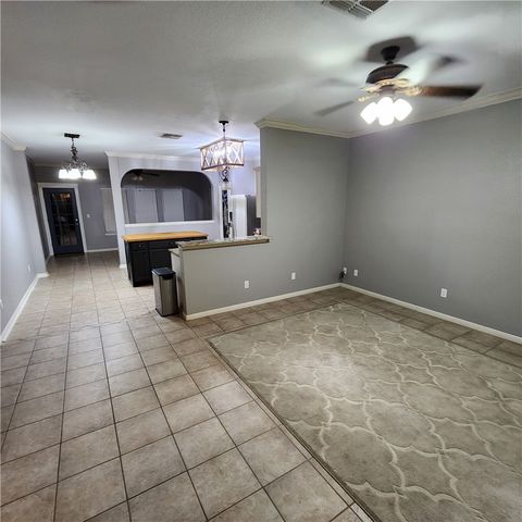 3009 Las Brisas St, Corpus Christi, TX 78414