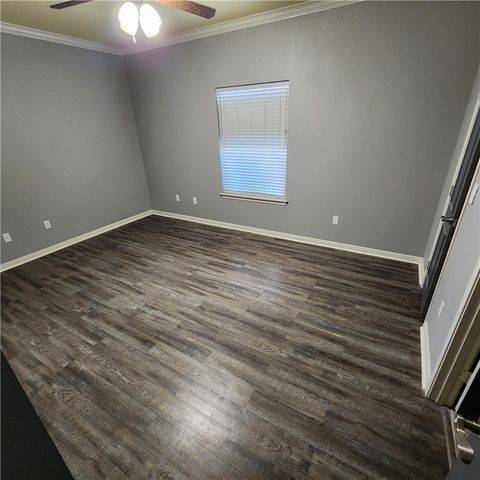 3009 Las Brisas St, Corpus Christi, TX 78414