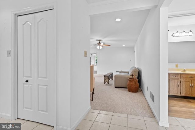 317 WOODVALE DR, Chambersburg, PA 17201